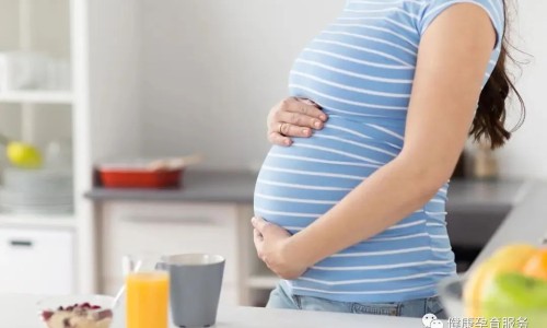 吃四联药可以吃肉吗-吃四联药能喝牛奶吗、四联吃了胃不舒服是正常现象吗 -胃四联杀菌期间吃牛肉睡不着网